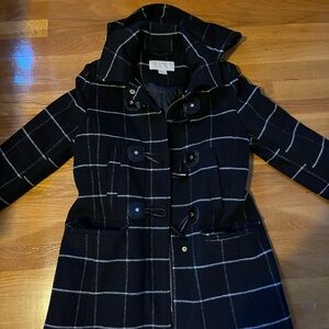 Michael kors womens peacoat black and white with toggle close